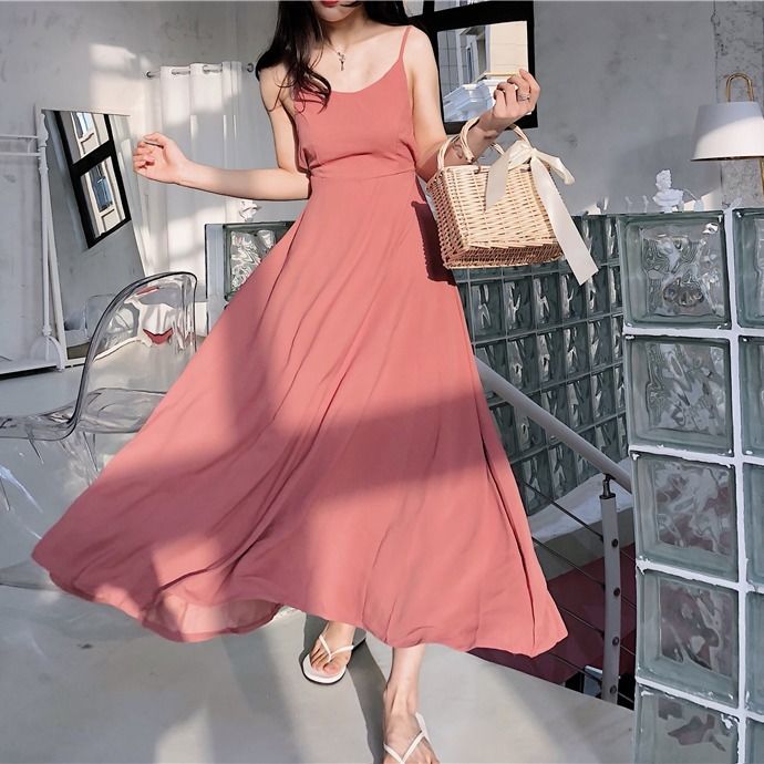 ภาพสินค้าพร้อมส่ง 2สี Dress Korean เดรสโชว์หลังผูกโบว์ ชุดไปทะเลสีดำ เดรสยาวสายเดี่ยว เดรสเกาหลีผู้หญิง จากร้าน yyhaha28 บน Shopee ภาพที่ 1