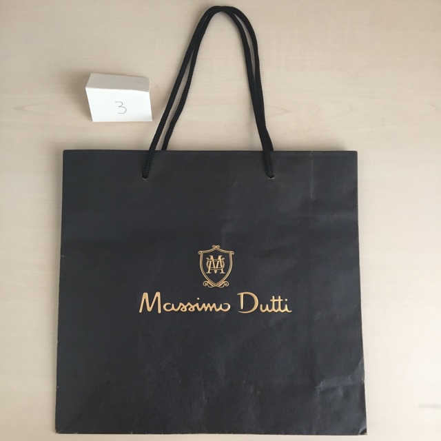 ถุงกระดาษ-แบรนด์แนม-massimodutti-3-แบบ-แท้-ส่งวันเสาร์-และวันจันทร์