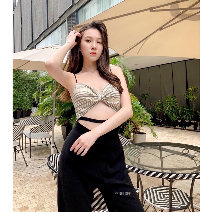 ภาพหน้าปกสินค้าLUCA BLACK SPENDEX JUMPSUIT จั๊มสูท จากร้าน penelopebkk บน Shopee