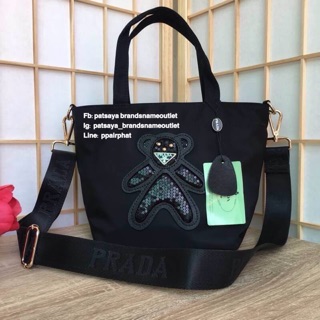 Prada ทรง mini tote รุ่น Limited edition งานพรีเมี่ยมกิ้ฟแท้💯 จากเคาเตอร์ต่างประเทศคะ