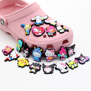 ภาพหน้าปกสินค้าCrocs Pin น่ารัก Sanrio 1pcs Shoe Charms Kulomi Hello kitty diy ถอดได้ การ์ตูน decorate รองเท้า decoration  รองเท้าแตะ Aceessories Jibbitz ของขวัญสำหรับเด็ก ซึ่งคุณอาจชอบราคาและรีวิวของสินค้านี้