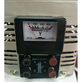 หม้อแปลงปรับแรงดันไฟฟ้าแบบแกนหมุน วาริแอค TDGC2-1KVA=4A220VAC สินค้าใหม่พร้อมส่งที่ไทย