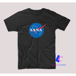 เสื้อยืดคอกลมเสื้อยืด พิมพ์ลายโลโก้ Kpop K pop Sana Nasa TWICE Distro สไตล์เกาหลี สําหรับผู้ชาย และผู้หญิงS-4XL