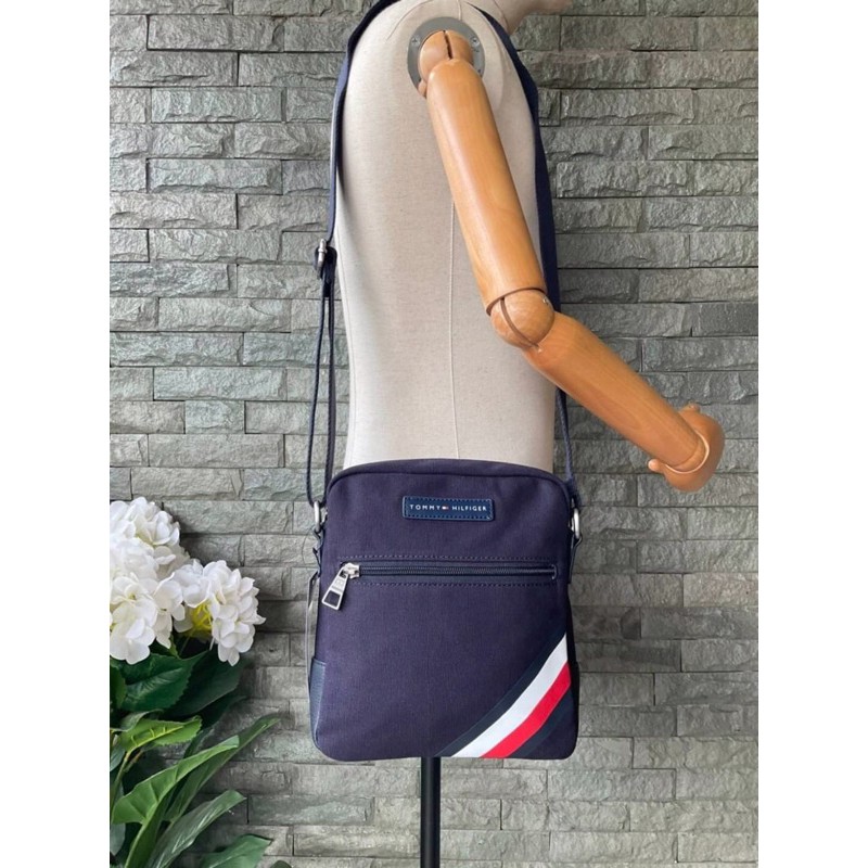 tommy-hilfiger-cross-body-bag