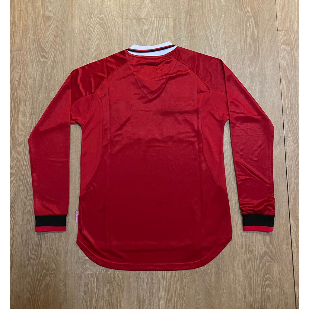 เสื้อทีมแมนยูแดง-ย้อนยุค-1999-ปัก-camp-nou-แขนยาว