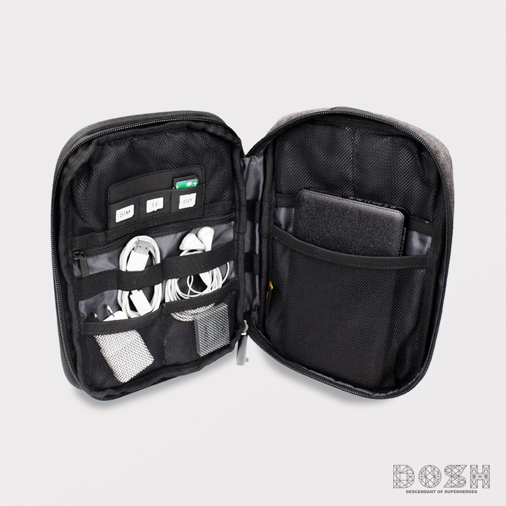 dosh-electronic-organizer-pouch-สีเทา-ลิขสิทธิ์batmanรุ่น-ebmab5007-gy