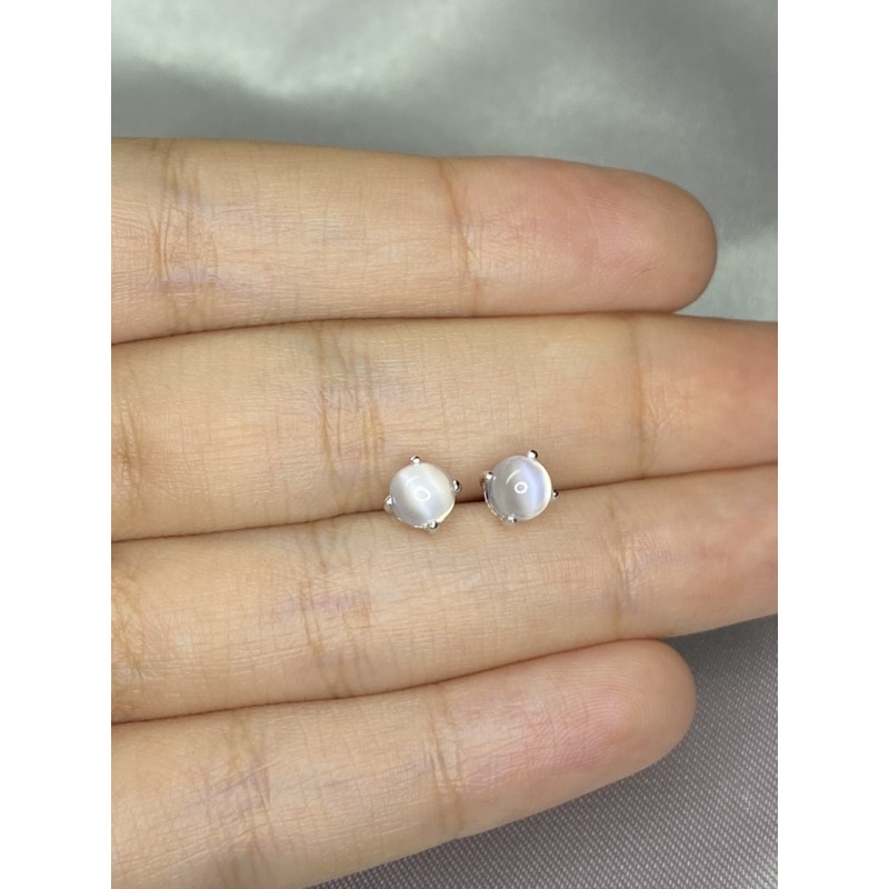 ต่างหูพลอย-มุกดาหาร-หรือ-white-moonstone