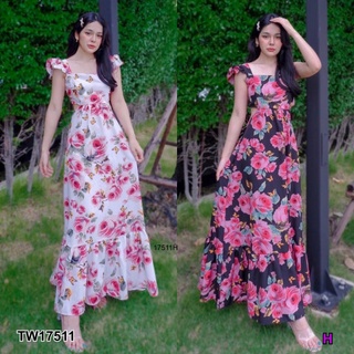 B17511 แม็กซี่เดรสไหล่ระบาย ลายดอกไม้ ผูกโบว์หลัง Off-shoulder maxi dress with floral print and bow tie at the back.