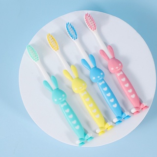 【1 บาท】แปรงสีฟันขนนุ่ม แปรงสีฟันเด็ก ลายการ์ตูนน่ารักสำหรับเด็ก สุ่มสี