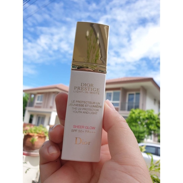 Dior Prestige Light In White The UV Protector Youth and
