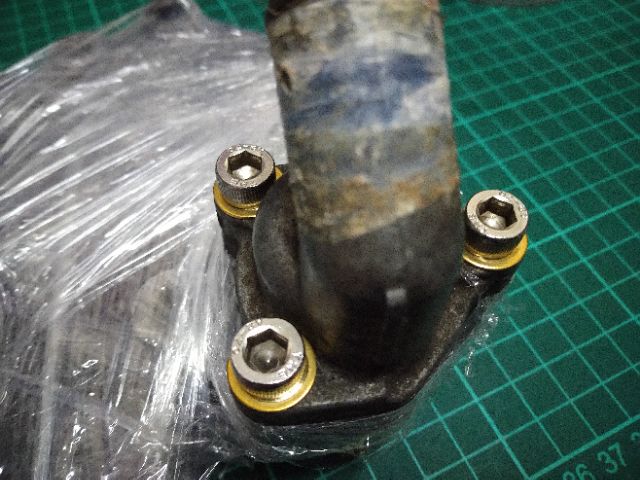 หมวกน้ําหล่อเย็น-skru-tzm-150