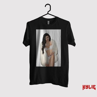 ผ้าฝ้ายแท้star tshirtเสื้อยืดคอกลมทุกแบบเสื้อยืด ลาย Kylie Jenner Save QueenS-4XLall sizes-5xl