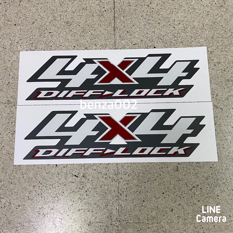 สติ๊กเกอร์* 4 x 4 DIFF - LOCK ติดข้างท้ายกระบะ ISUZU D-MAX ออนิว ปี ...