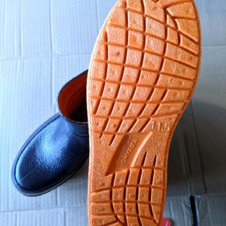 ภาพขนาดย่อของภาพหน้าปกสินค้าOHYAMA รองเท้าบู๊ตยางสั้น ยาว ฟู นุ่ม กันน้ำ รองเท้าบูท บู๊ท โฮยาม่า จากร้าน sing2525 บน Shopee ภาพที่ 3