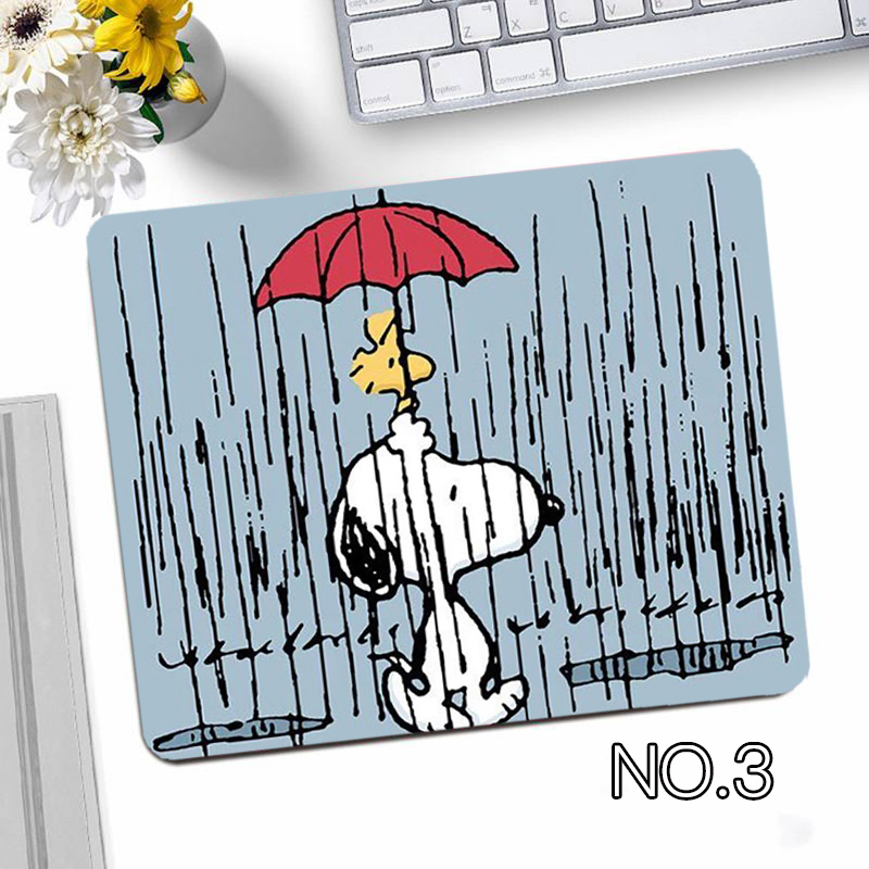 ภาพสินค้าแผ่นรองเมาส์พิมพ์ลายการ์ตูน Snoopy ป้องกันการลื่นสําหรับคอมพิวเตอร์ จากร้าน haohao1.th บน Shopee ภาพที่ 3