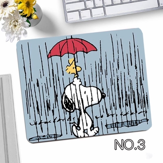ภาพขนาดย่อของภาพหน้าปกสินค้าแผ่นรองเมาส์พิมพ์ลายการ์ตูน Snoopy ป้องกันการลื่นสําหรับคอมพิวเตอร์ จากร้าน haohao1.th บน Shopee ภาพที่ 3