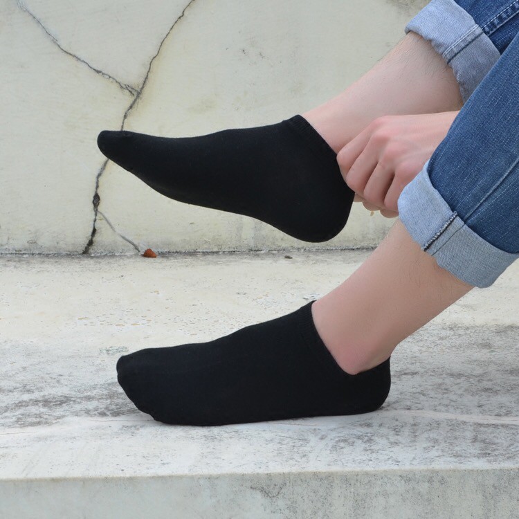 1โหล-12คู่-ถุงเท้าข้อสั้นสีพื้น-ใส่สบาย-free-size-ชายหญิงใส่ได้-ถุงเท้าใส่ทำงานราคาถูก