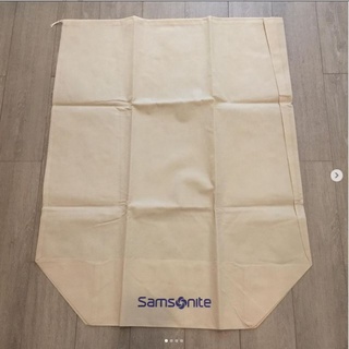 ถุงผ้า ผ้าคลุมกระเป๋าเดินทาง แบรนด์ samsonite ของแท้ ใบใหญ่ เนื้อผ้าดี ช่วยกันฝุ่นกระเป๋าได้ดีมาก ใบใหญ่มาก ของใหม่ มือ1