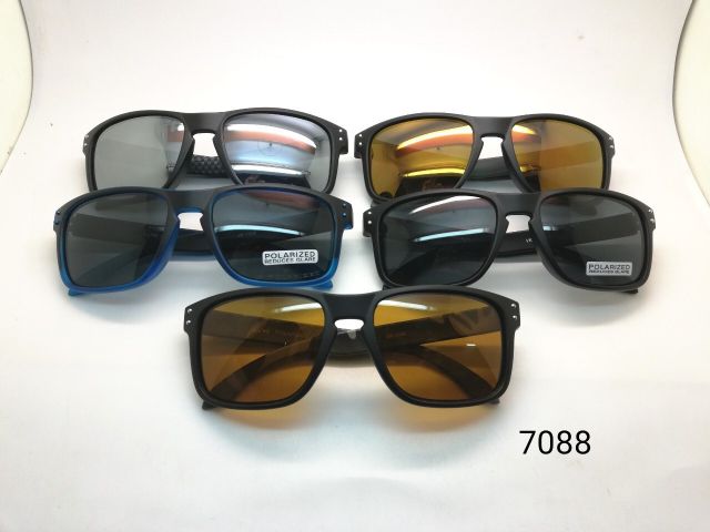 cu2-polarized-7288-แว่นตากันแดด-แว่นตาโพลาไรซ์-polarized-sunglasses