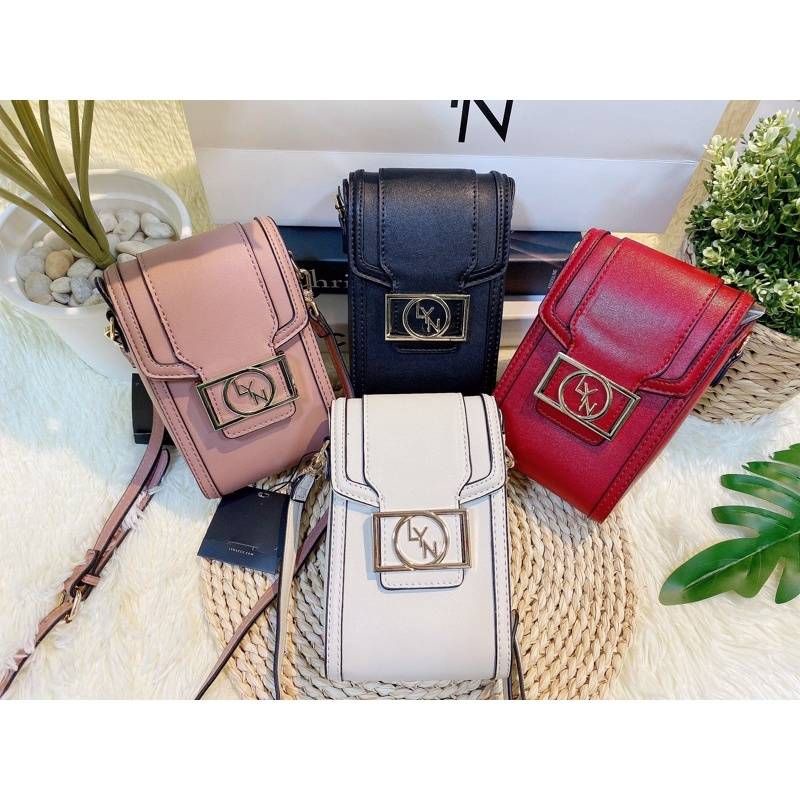 พร้อมส่ง-กระเป๋า-lyn-outlet-new-collection-กระเป๋าใส่โทรศัพท์สุดเก๋