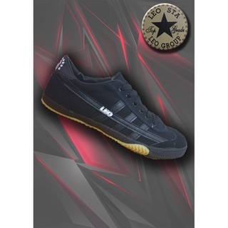 ภาพหน้าปกสินค้ารองเท้าฟุตซอล LEOSTAR รุ่น ลีโอฟุตซอล F70s ซึ่งคุณอาจชอบราคาและรีวิวของสินค้านี้