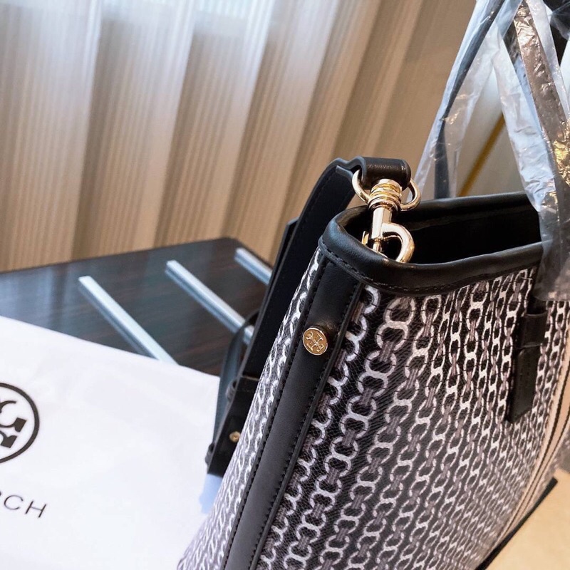 รุ่นขายดี-พร้อมส่งอีกครั้ง-tory-burch-gemini-tote-bag