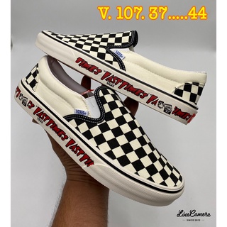 Vans slip on รองเท้าผ้าใบแบบสวมพร้อมกล่อง