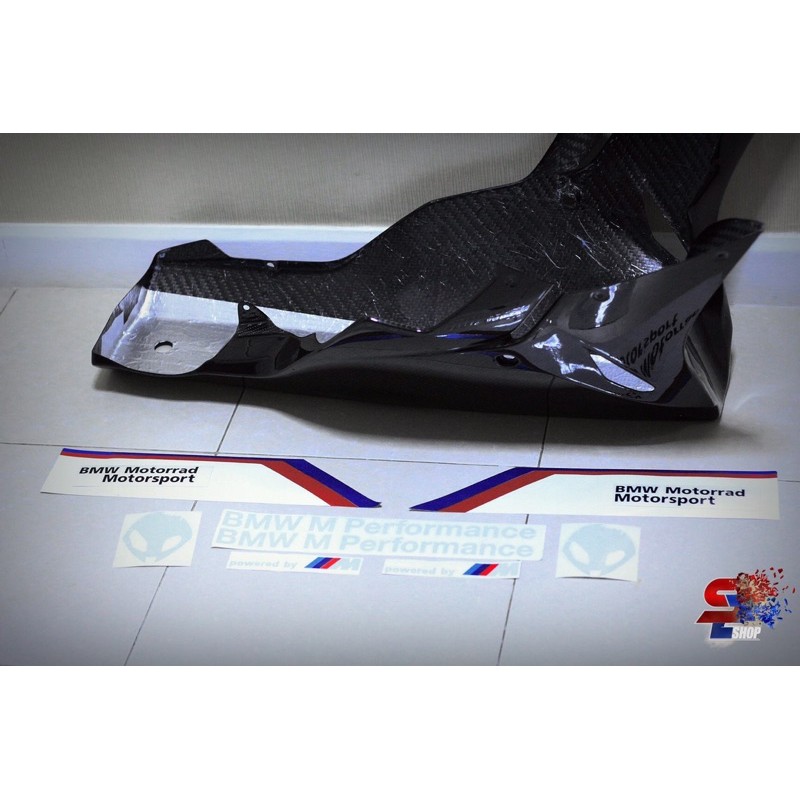 สติ๊กเกอร์-bmw-s1000rr-ติดอกแต่งยาว-จากร้าน-92shop-bigbike