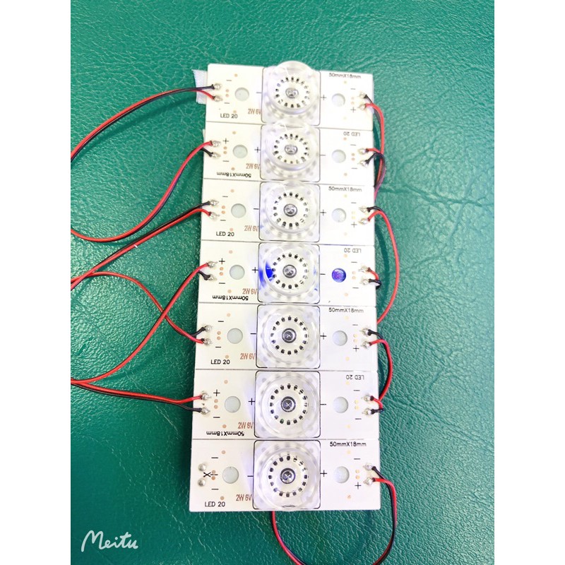 หลอดไฟแบรคไลฟ์สำหลับไว้ช่อมจอทีวีlcdทุกยี่ห้อ3v-6v