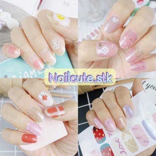 พร้อมส่ง💅สติ๊กเกอร์ติดเล็บ ลายน่ารัก สีหวาน💗