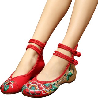 รองเท้าผู้หญิง ทรงจีนส้นเตี้ย ปักลายดอกไม้ โลฟเฟอร์บัลเล่ต์