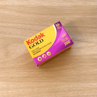 ภาพขนาดย่อของภาพหน้าปกสินค้าฟิล์มสี Kodak gold 200 จากร้าน mukfilmhang บน Shopee