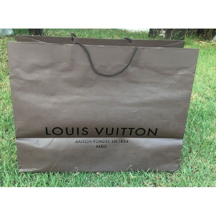 แท้-พร้อมส่ง-ถุงกระดาษแบรนด์เนม-lv-louis-vuitton