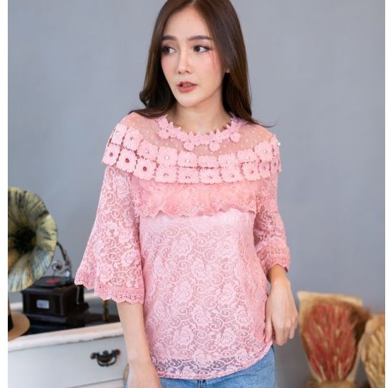 เสื้อลูกไม้-สวยหรูสีสันสดใส-เนื้อผ้าใส่สบายขายดีมากๆ-รุ่น321