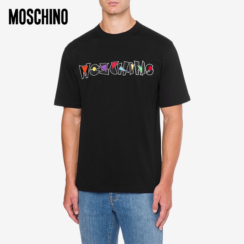 เสื้อยืด-ลายโลโก้เรขาคณิต-moschino-moschino-ole-สําหรับผู้ชาย