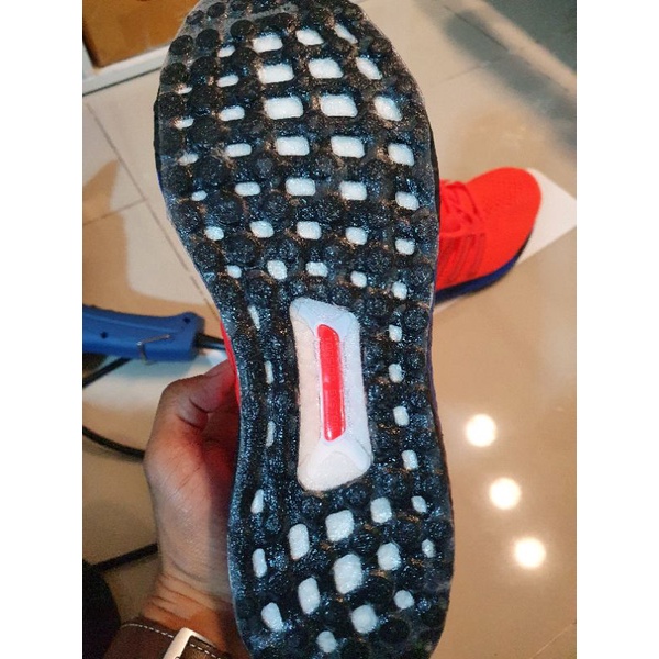 ภาพสินค้าแท้100% 3M Sole Protector แผ่นกันสึกรองเท้า ใช้ได้กับรองเท้าทุกประเภท จากร้าน crazy_shop_2020 บน Shopee ภาพที่ 3