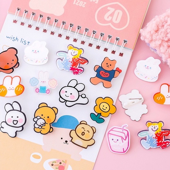พร้อมส่ง-เข็มกลัด-อะคริลิค-ติดเสื้อ-ตกแต่งกระเป๋า-น่ารัก-ๆ-สไตล์เกาหลี