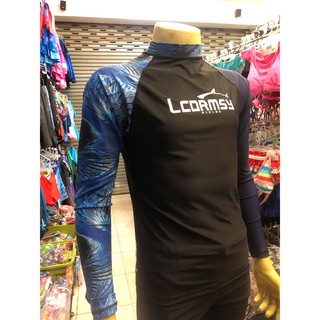 ภาพขนาดย่อของภาพหน้าปกสินค้าเสื้อว่ายน้ำชาย แขนยาวกันยูวีLcormsyมาใหม่ จากร้าน bikinii_changkran บน Shopee