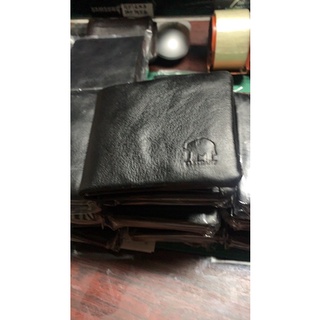 กระเป๋าหนังวัวแบบทร๊าฟสีดำขนาดเอนล่ากระเป๋าธนาบัตร