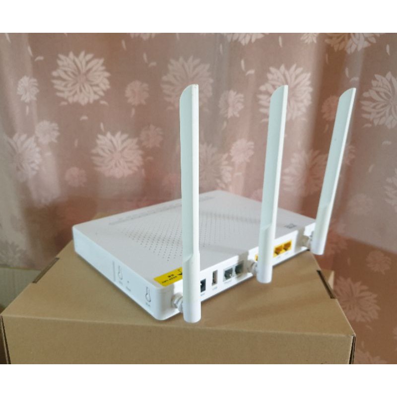 เราเตอร์ กระจายสัญญาณไวไฟ Fiber Optic ZTE F670 1X GPON interface ...
