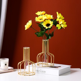 ภาพขนาดย่อของภาพหน้าปกสินค้าแจกันตกแต่งห้องนั่งเล่นโต๊ะตกแต่งดอกไม้แห้งดอกไม้ใส่ไฮโดรโปนิหัว Tube Vase Planter Iron glass test tube vase Nordic styl จากร้าน lifeisamaze บน Shopee ภาพที่ 3