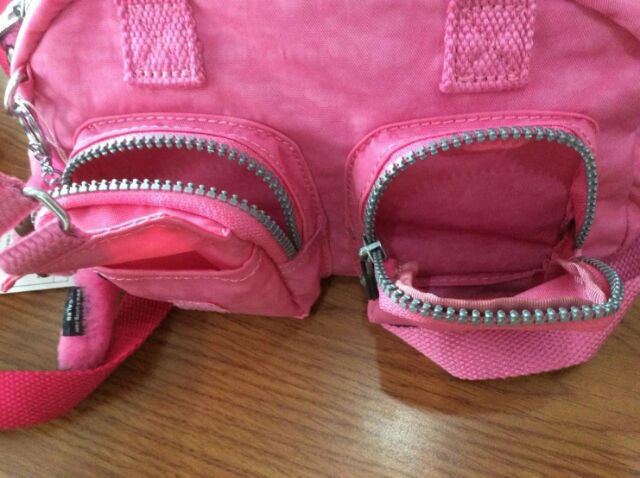 kipling-defea-s-กระเป๋าถือหรือสะพาย-ผลิตจากโพลีเอไมด์-กันน้ำ-สีชมพู