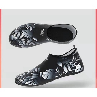 สินค้า #Beach water shoes#รองเท้าชายหาด size42-43(25 cm) รองเท้าใส่เล่นน้ำ รองเท้าเดินชายหาด พื้นยางหนา