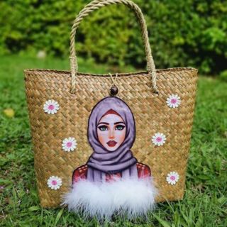 กระเป๋าสานลายหญิงมุสลิม