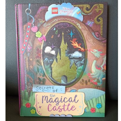 หนังสือปกแข็ง Secrets of the Magical Castle Disney Princess | Shopee ...