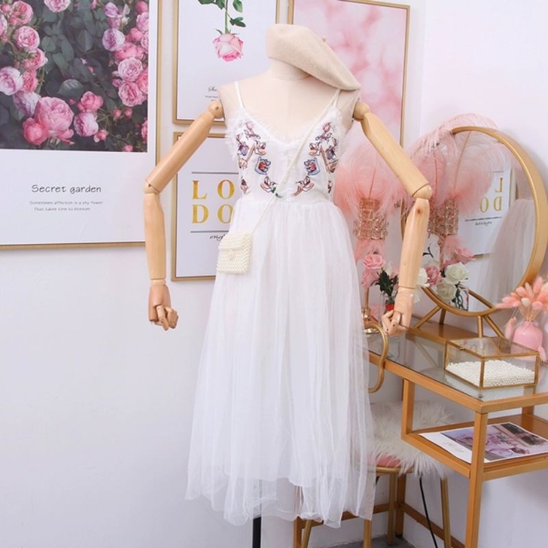 เดรสสายเดี่ยวกระโปรงมุ้ง-พร้อมส่ง