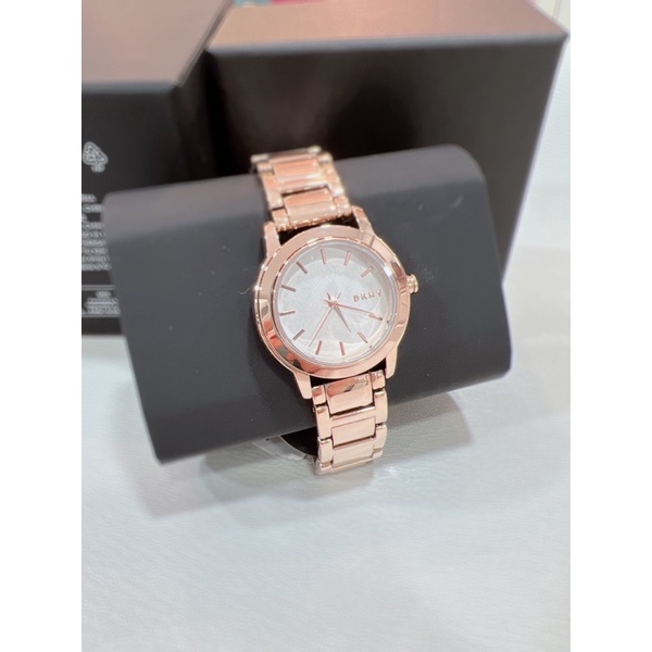 ภาพสินค้านาฬิกา DKNY Women's Tompkins Three-Hand Rose Gold-Tone Watch NY2210 จากร้าน aey89.shop_usa บน Shopee ภาพที่ 3