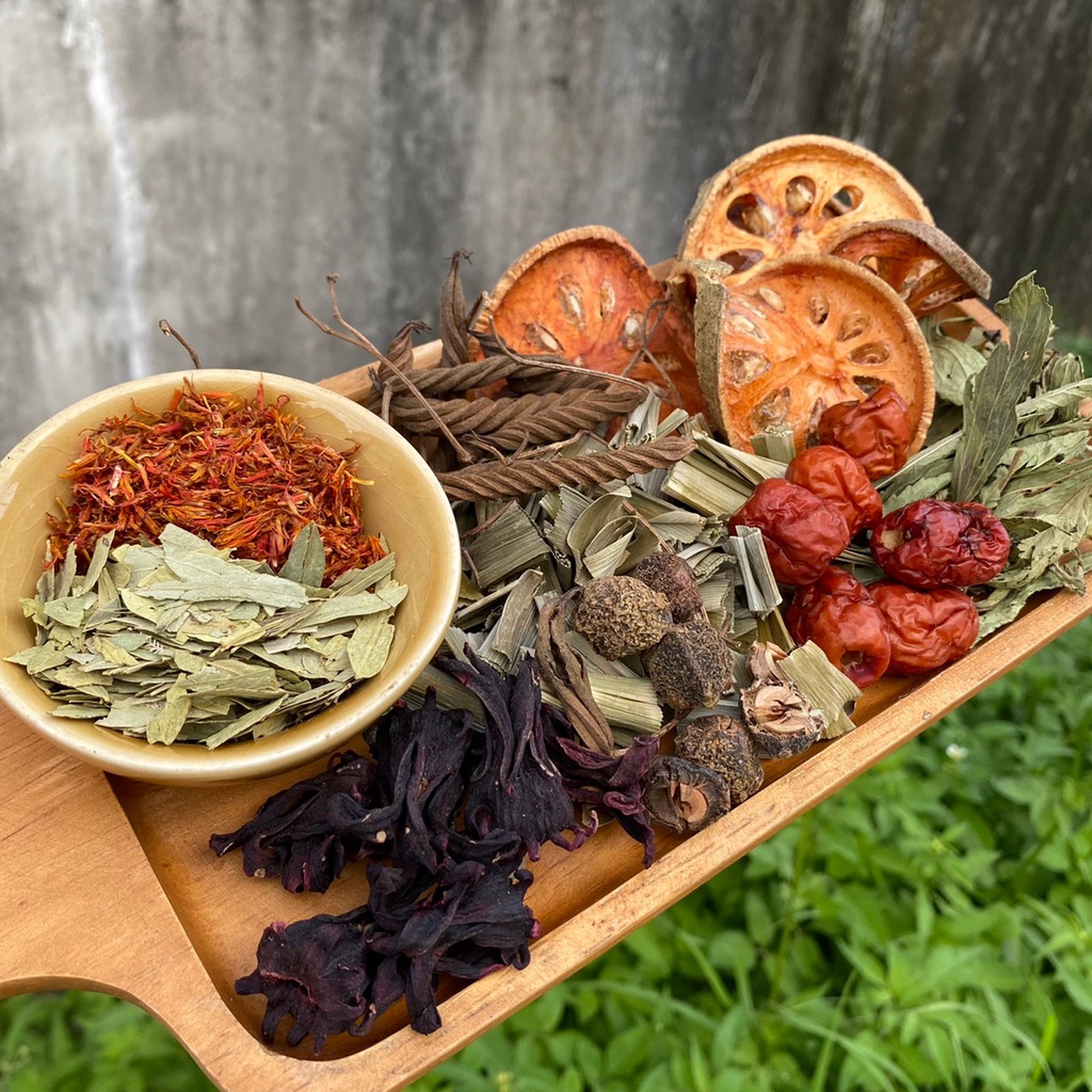 สมุนไพรลดพุง-จงเพรียว-สูตร-detox-ลดพุง-ขับถ่ายง่าย-ต้มง่ายปลอดภัย-ดีต่อสุขภาพ-ขนาด-100-กรัม-chadeejung