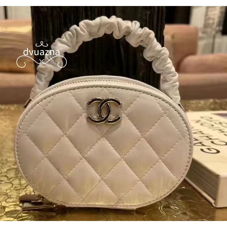 กระเป๋าเครื่องสำอาง-chanel-22-spring-summer-collection-ของแท้