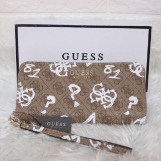 กระเป๋า​สตางค์​ GUESS  LONG WALLET